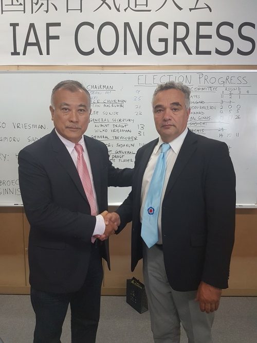 케이 이자와 회장 당선자와 윌코 브리즈맨 사무총장