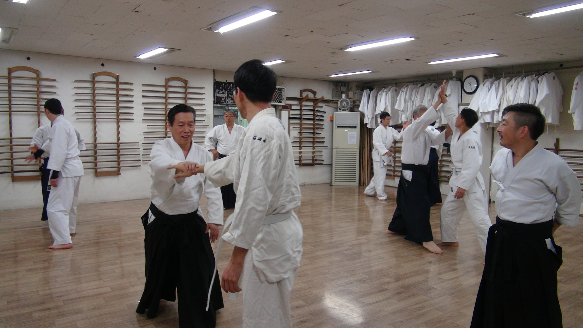 [영상] 은행원 김 찬씨의 하루